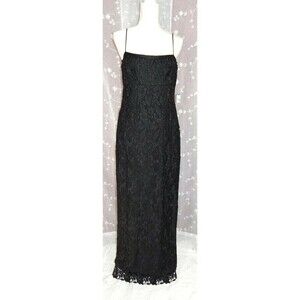 NWT Daymor Couture Formal Dress Women's Size 10 Black Lace Maxi